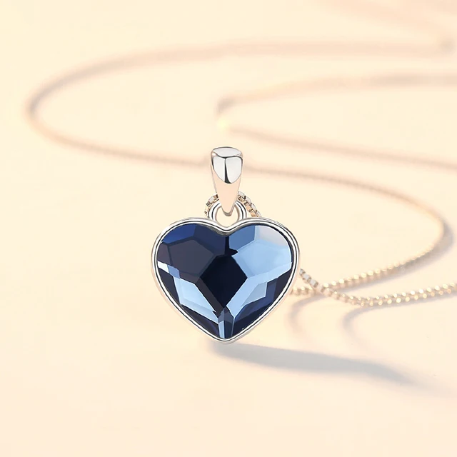 Collar de Corazón Azul